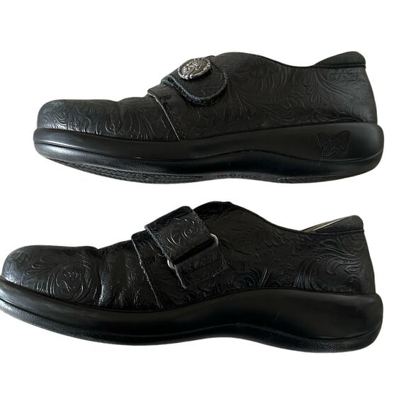 Alegria Joleen Tar Tooled Black Professional / Nursing Shoe Clog - Picture 3 of 8